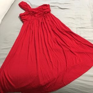 One shoulder red dress